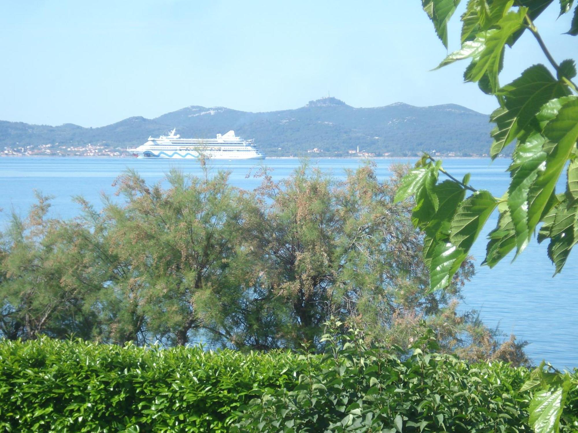 Apartmani Basioli Zara Esterno foto